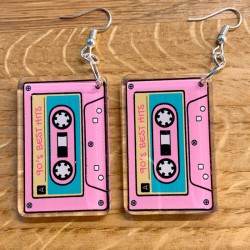 Par de aritos de acrilico Cassette retro
