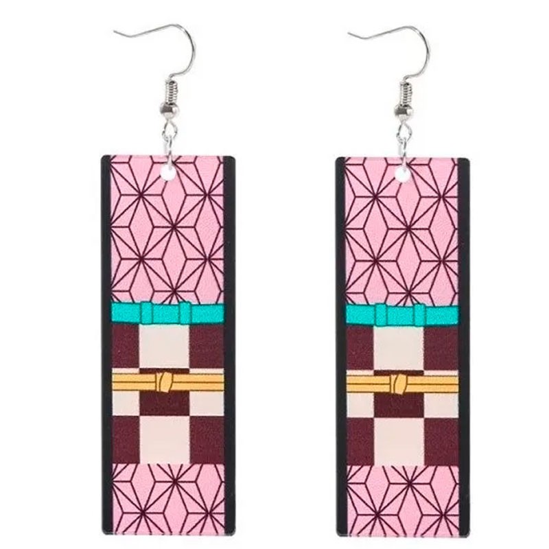 Par de aritos de acrilico Nezuko