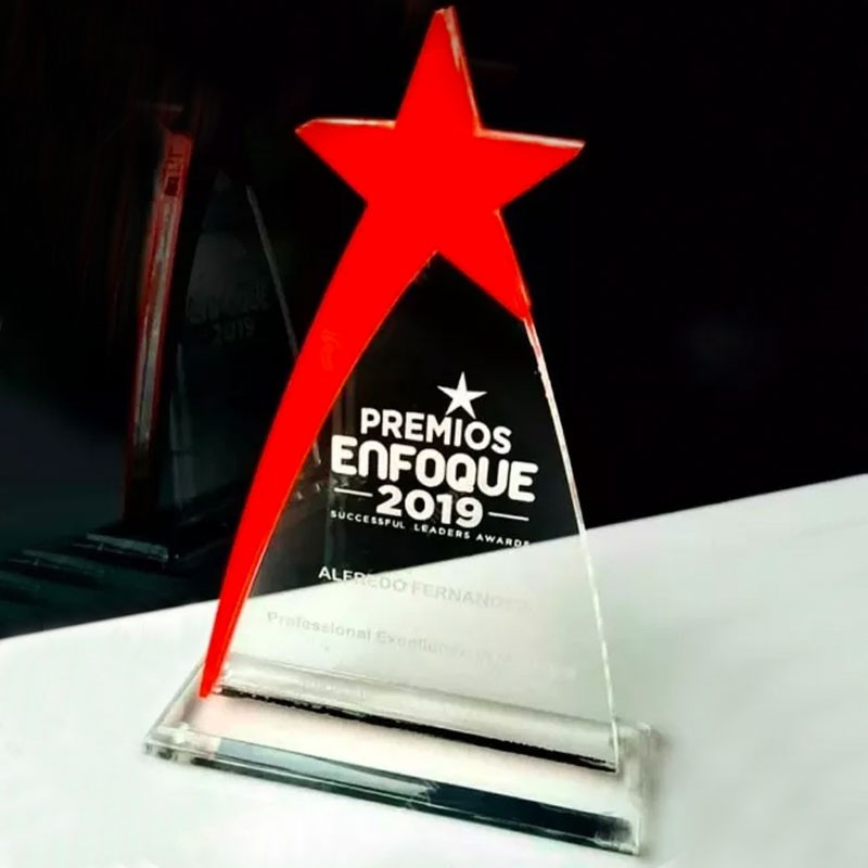 Trofeo de acrilico Estrella red mod.715