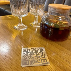 6 Tarjetas Cartel Menú simil metal Restaurante Qr Redes Pagos