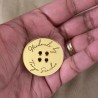 Botones de acrilico grabados con tu logo!