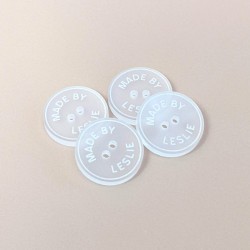 Botones acrilico cristal grabados con tu logo!