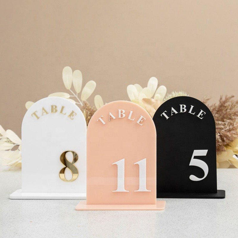 - Pack 12 Centros/Numeros de mesa 3D- Mod.702-