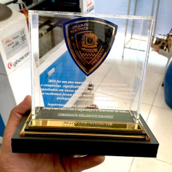 Trofeo, Premio, Reconocimiento Acrilico P/fuerzas Mod.859
